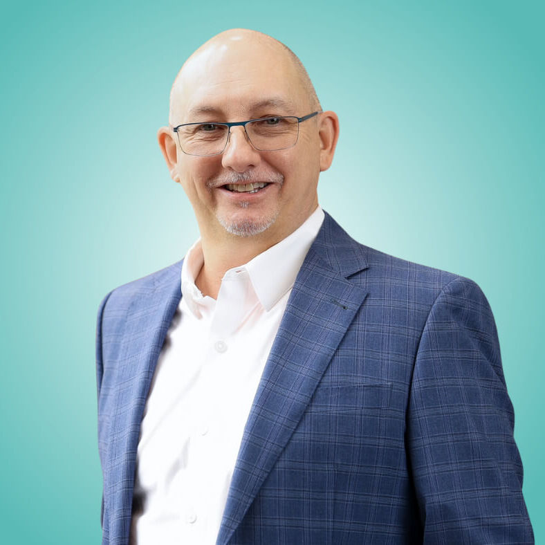 Meet the Staff Options (7) Dean